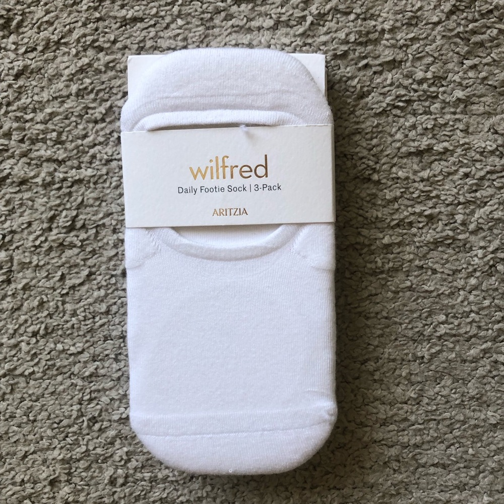 Aritzia Wilfred White No-Show Footie Socks - 3 Pack